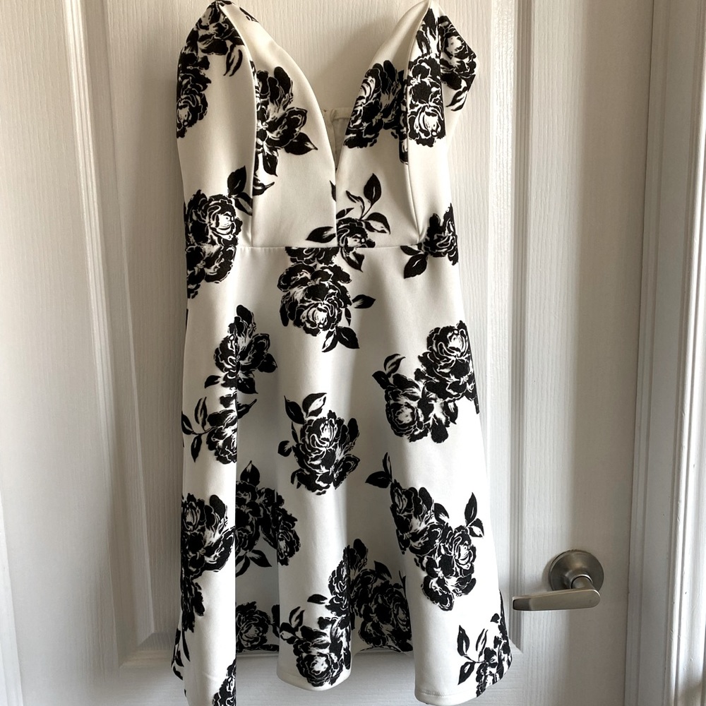Le Chateau strapless dress with black velvet roses